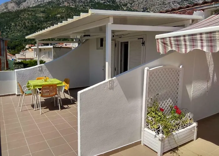 Captain's House Апартаменты *