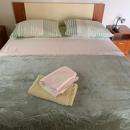 Captain's House Apartment Baska Voda